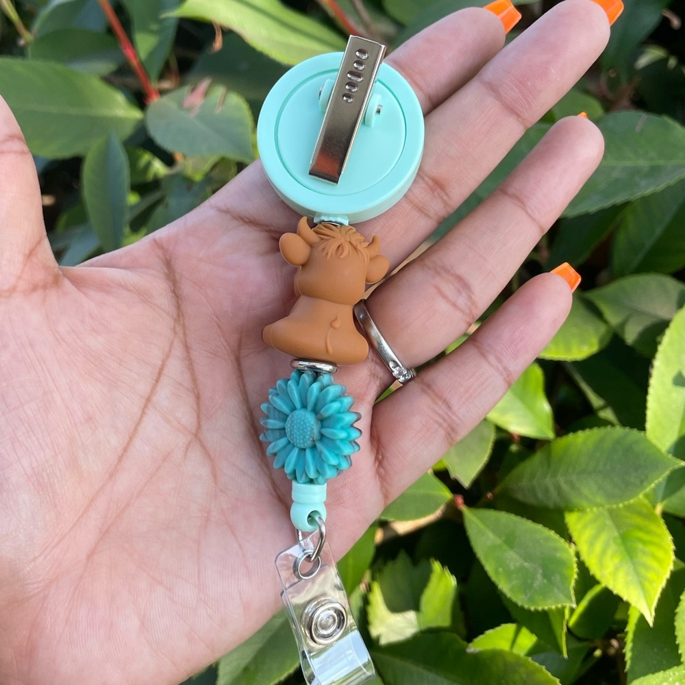 Cow Badge Reel - Picture 2 of 2